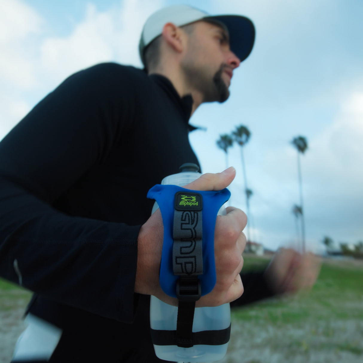 Amphipod Hydraform Ergo Minimalist Hydration Handheld