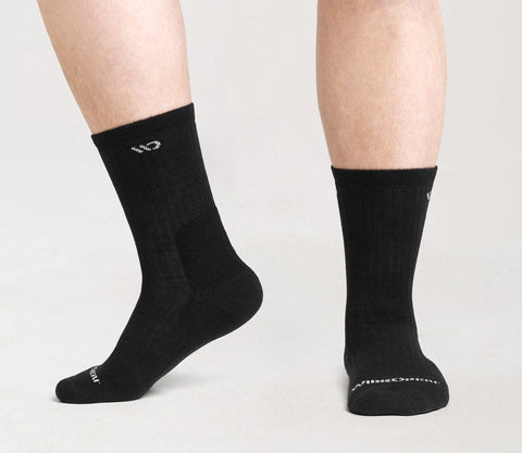 Wide Open Men's Solid Midweight Micro Crew Socks