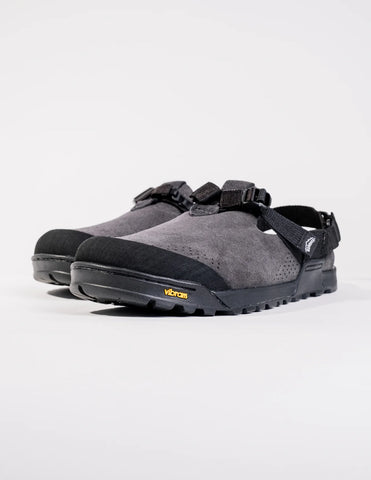 Bedrock Mountain Clog - Synthetic Suede